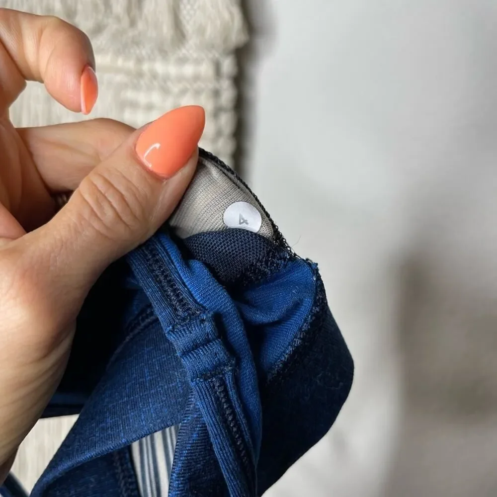 Lululemon Flow Y Bra IV Sashico Star / Cross Inkwell Rugged Blue